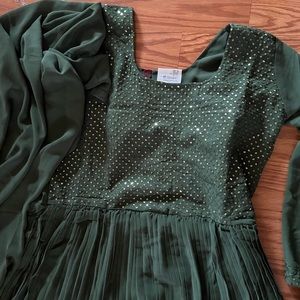 Salwar kameez , anarkali Indian suit sari dupatta dress